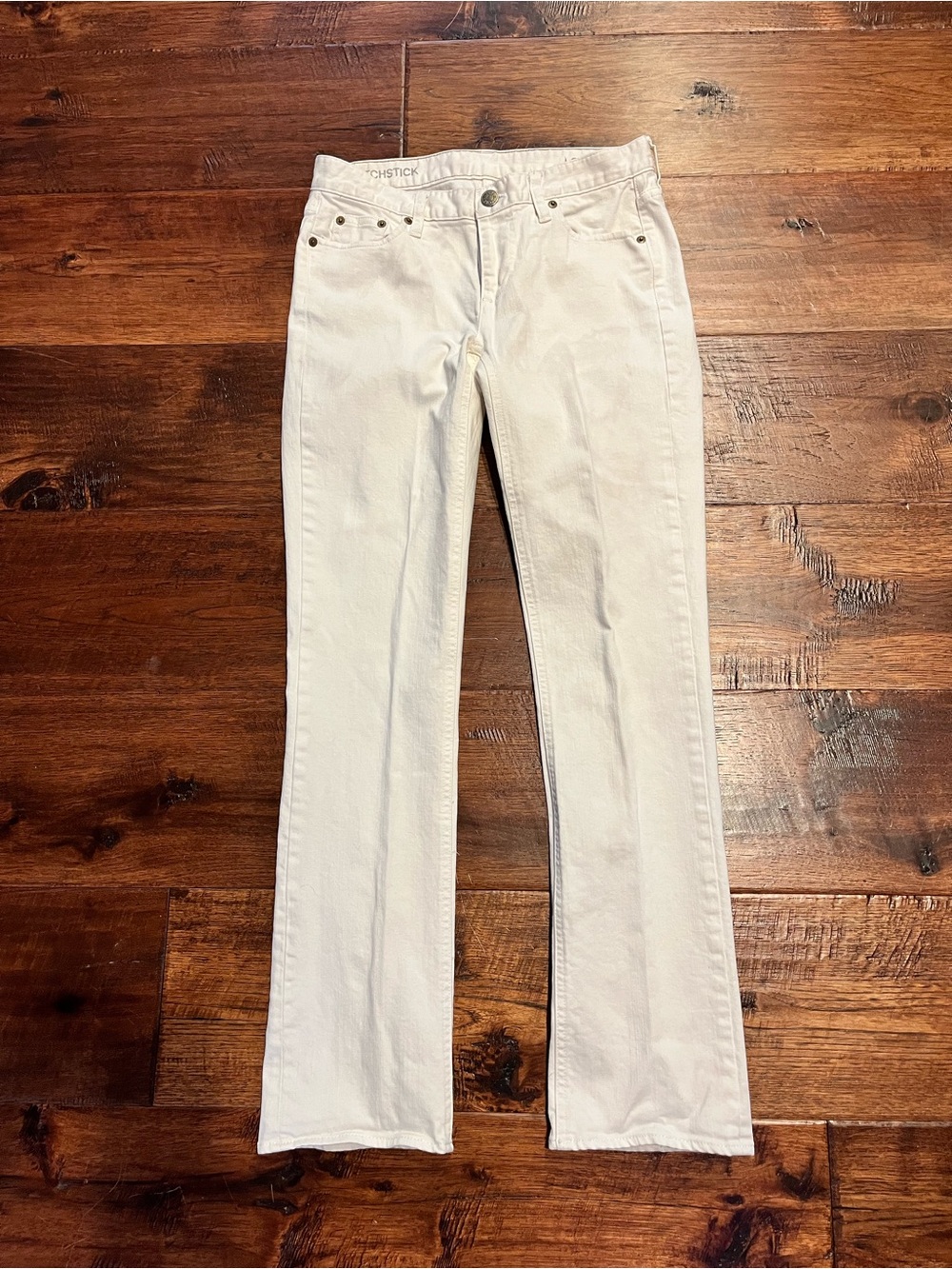 MATCHSTICK. WOMENS CREAMY WHITE 5 POCKET SKINNY PANTS/JEANS. SIZE 28 (4/6)